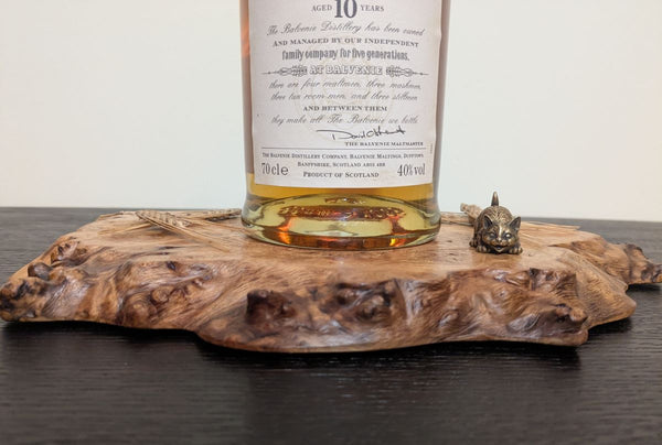 'SCOTCH ON THE ROCKS' OAK BURR DISPLAY PLINTH - TRUE TO NATURE