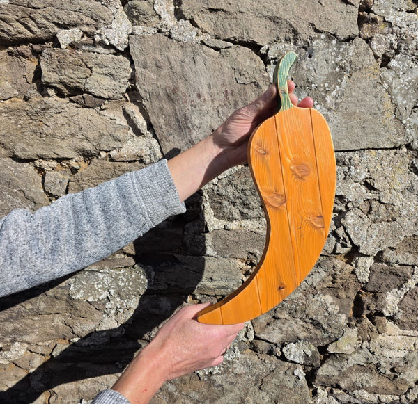 CHILLI PEPPER WOODEN WALL ART