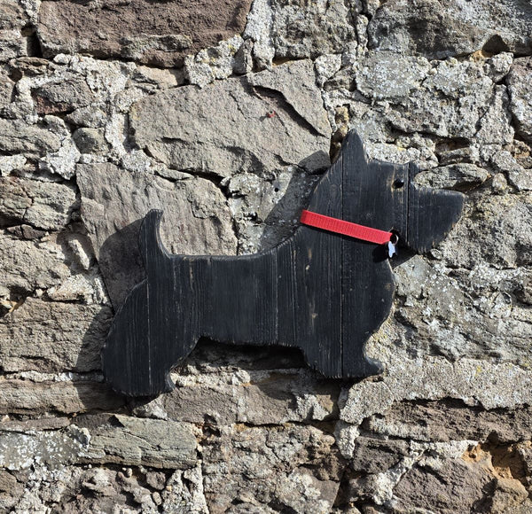 SCOTTIE DOG (SCOTTISH TERRIER) WOODEN WALL ART