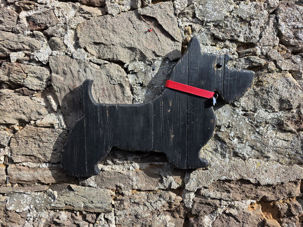 SCOTTIE DOG (SCOTTISH TERRIER) WOODEN WALL ART