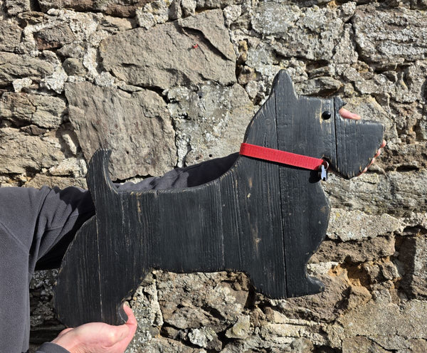 SCOTTIE DOG (SCOTTISH TERRIER) WOODEN WALL ART