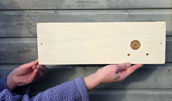 WALL ART HANGER FOR CAT LEADS