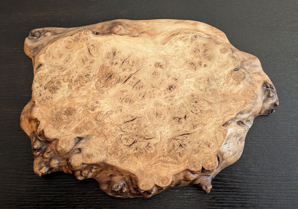 'SCOTCH ON THE ROCKS' OAK BURR DISPLAY PLINTH - TRUE TO NATURE