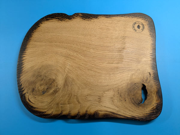 'TOAST-STYLE' OAK SERVING BOARD (with burnt edge) TRUE TO NATURE – LARGE