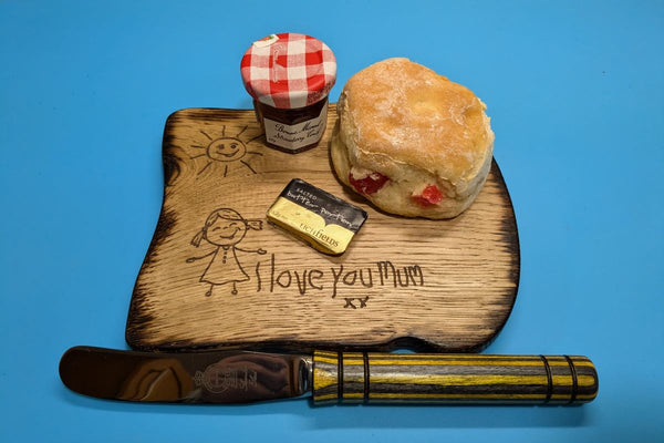 TOAST STYLE OAK SERVING BOARD (with burnt edge) – SMALL with graphic