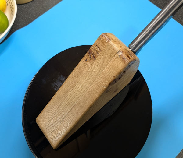 OAK CHEESE WEDGE KNIFE BLOCK - TRUE TO NATURE- WITH CHEESE KNIFE (blockA5)