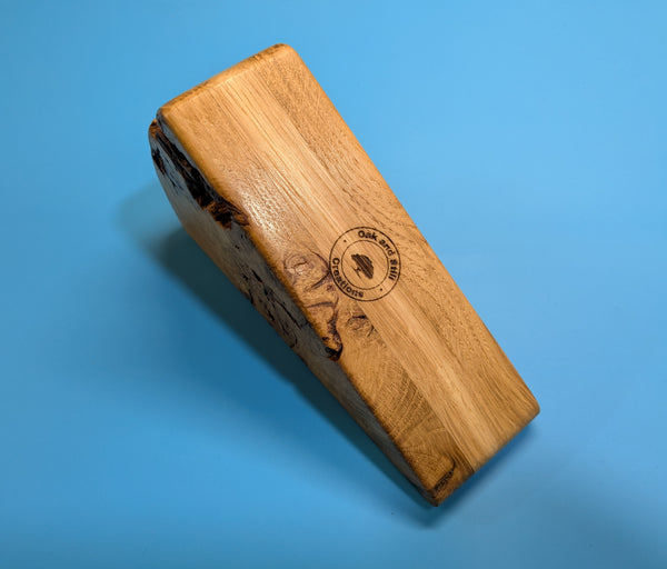 OAK CHEESE WEDGE KNIFE BLOCK - TRUE TO NATURE - WITH CHEESE KNIFE (blockA1)