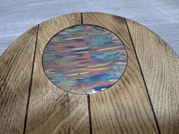 DECORATIVE 'OAK BARREL LID STYLE' DISPLAY PLINTH WITH COPPER FLAME-PAINTED INSERT
