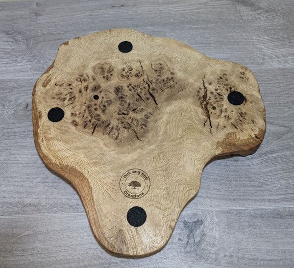 under side of oak burr cat's paw display plinth