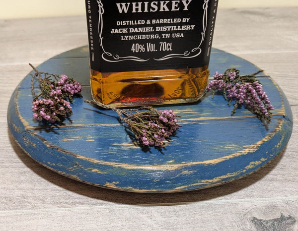 decorative oak barrel lid - blue distressed effect with heather