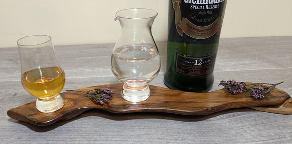 YEW DISPLAY PLINTH WITH GLENCAIRN WEE WHISKY GLASS & WEE WATER JUG