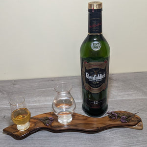 YEW DISPLAY PLINTH WITH GLENCAIRN WEE WHISKY GLASS & WEE WATER JUG