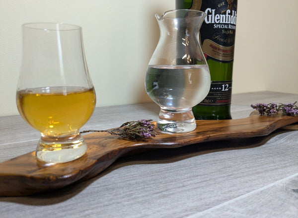 YEW DISPLAY PLINTH WITH GLENCAIRN WEE WHISKY GLASS & WEE WATER JUG