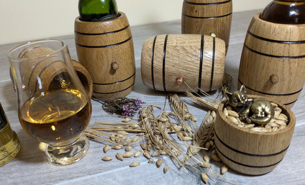 DISPLAY OF MINI OAK BARRELS FOR MINIATURE WHISKY BOTTLES