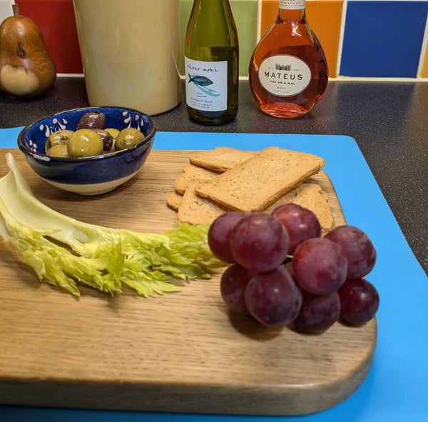 oak charcuterie serving board - partridge
