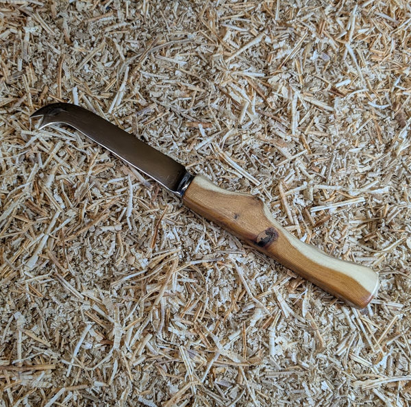 CHEESE KNIFE WITH LIVE-EDGE YEW HANDLE