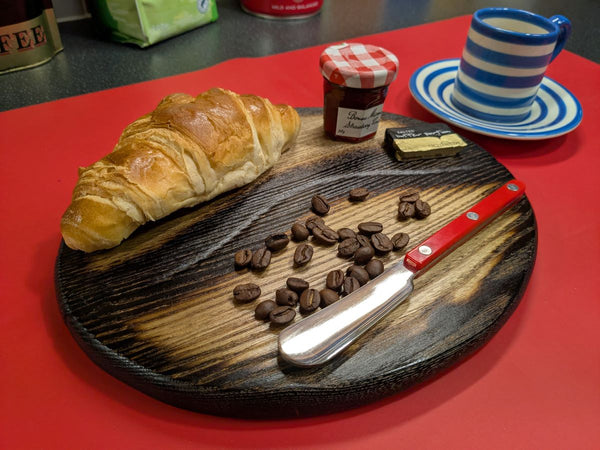 COFFEE BEAN STYLE SERVING BOARD - ASH (MEDIUM)