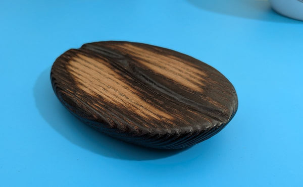 Small coffee bean made in ash wood Yakisugi style